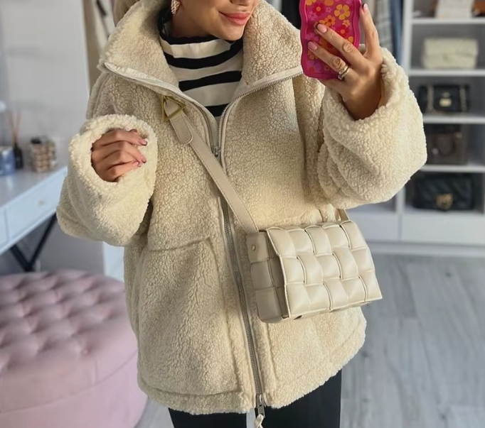 Luneva™ Pelivonne Teddy
